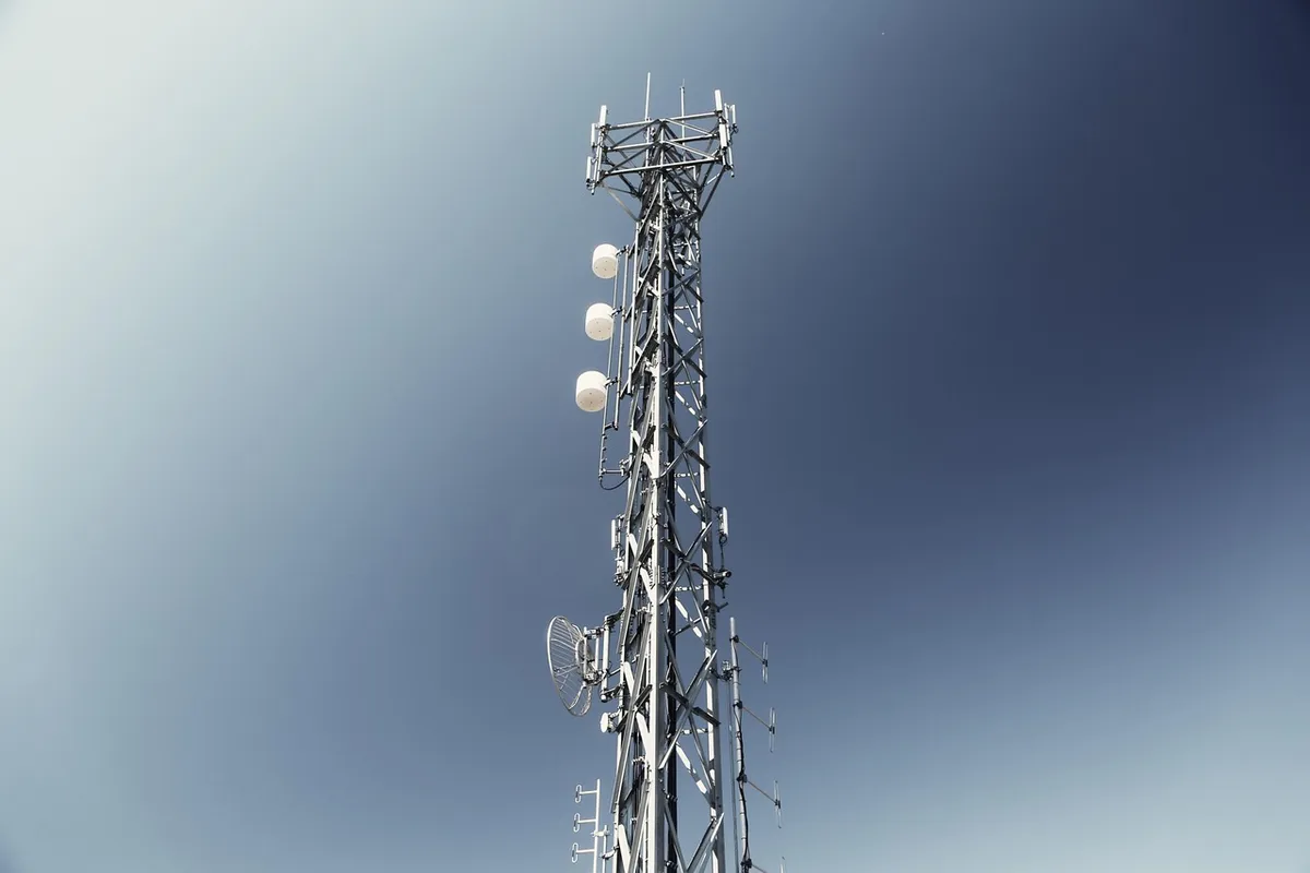 antenna, tower, transmission, communication, telecommunication, cellular, transmitter, infrastructure, broadcasting, engineering, technology, signal, broadcast,