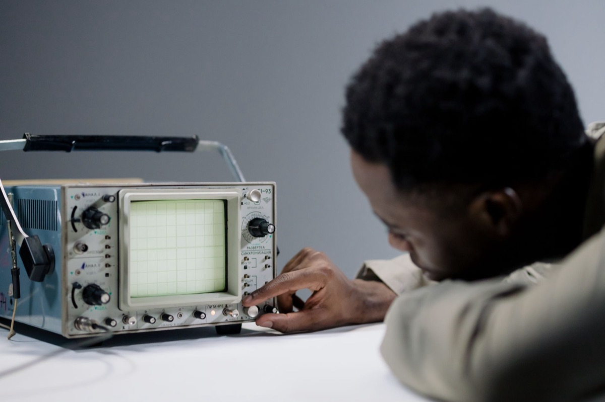 Wi-Fi router displaying signal strength meter