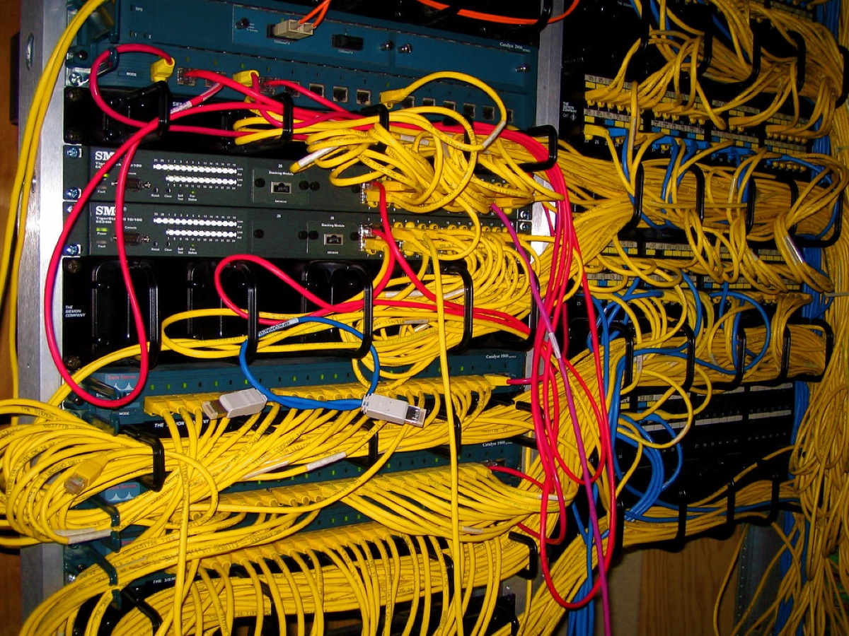 Network cable connection